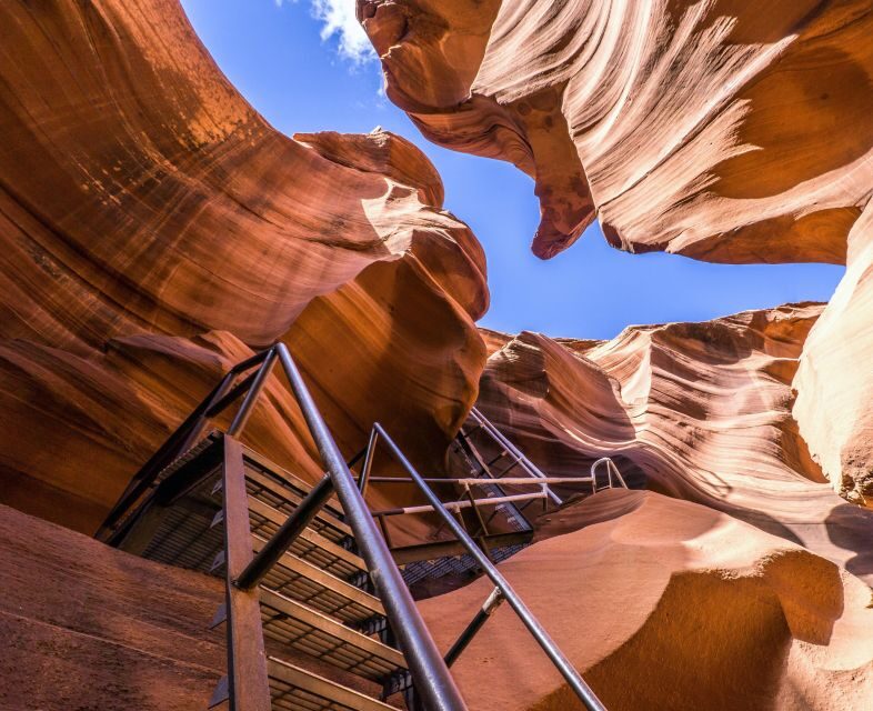 Page: Lower Antelope Canyon Tour with Local Navajo Guide - An In-Depth Look at the Lower Antelope Canyon Tour