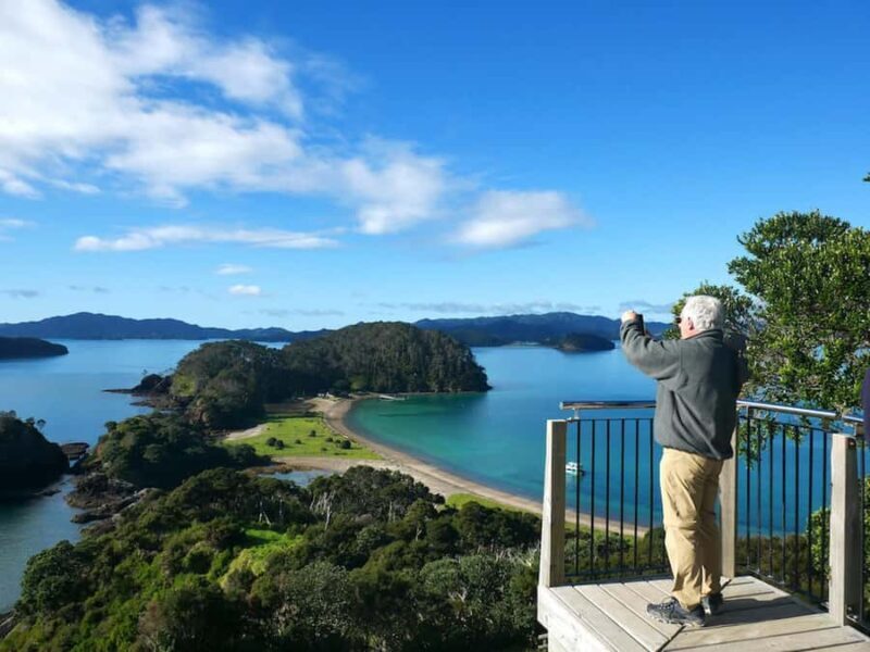Paihia/Russell: Hole in the Rock Cruise with 2 Island Stops - What makes this experience worth considering?