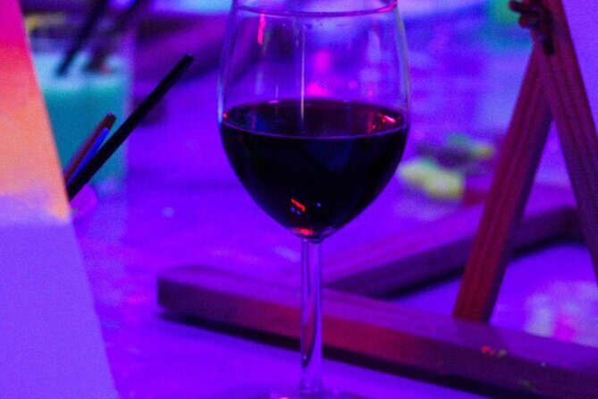 Paint a neon fluorescent picture while drinking unlimited wine - Final Thoughts