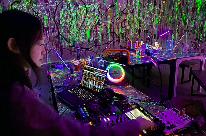 Paint-in-the-Dark X Live DJ Workshop - FAQs