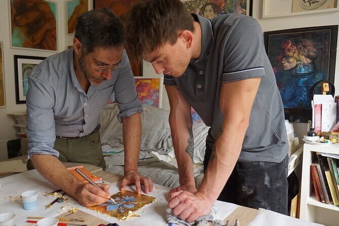 Painting Experience in Florence: Create Your Own Florentine Lily - The Artistic Techniques and Materials