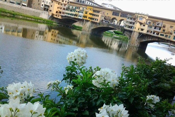 Painting Experience in the center of Florence - Frequently Asked Questions