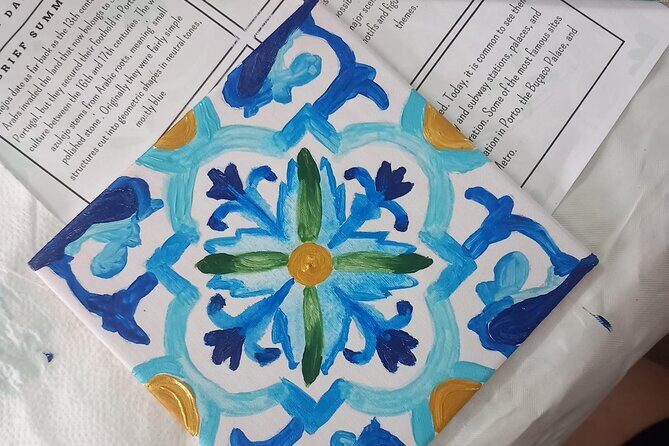 Painting of tiles & cocktails in Baixa do Porto - What Could Be Better