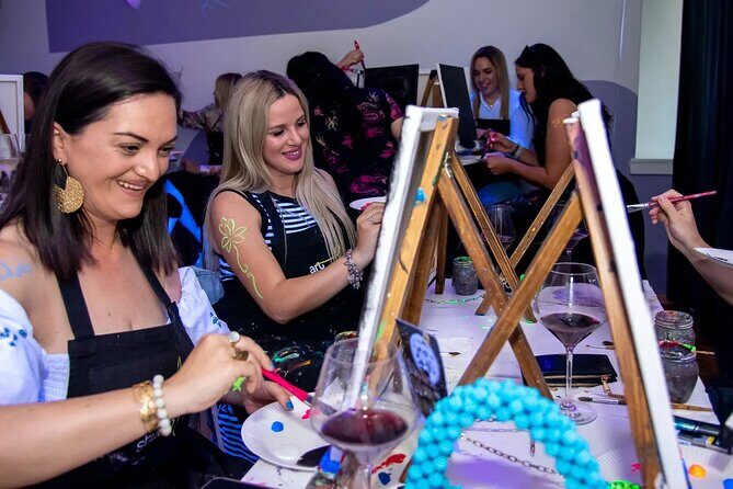 Painting party at Art Bottega - Paint & Wine Studio in Zadar - The Art and the Atmosphere