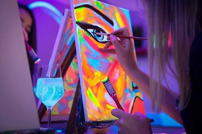 Painting party at Art Bottega - Paint & Wine Studio in Zadar - The Wine and Refreshments