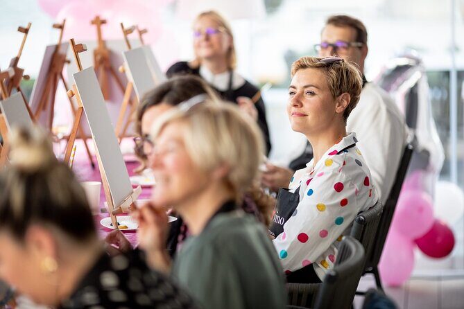 Painting party at Art Bottega - Paint & Wine Studio in Zagreb - Who Should Consider This Experience?
