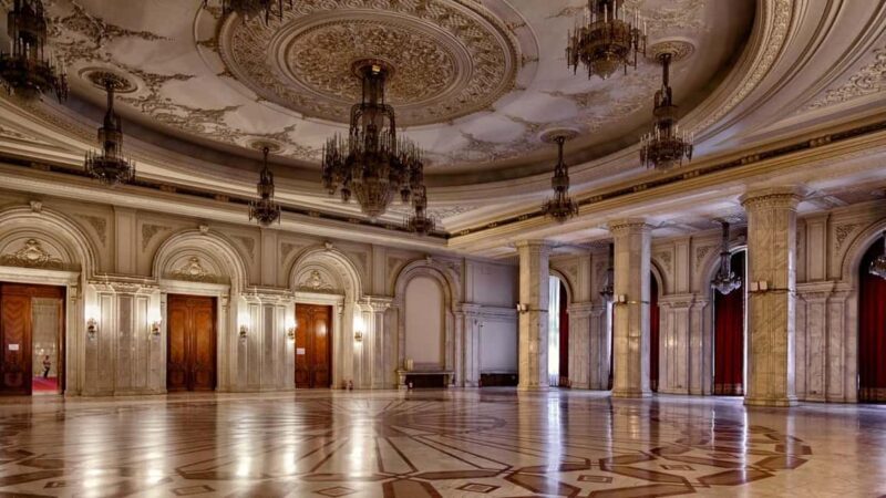 Palace of the Parliament, Ceauescu Mansion & Village Museum - In Summary: Who Is This Tour Best For?