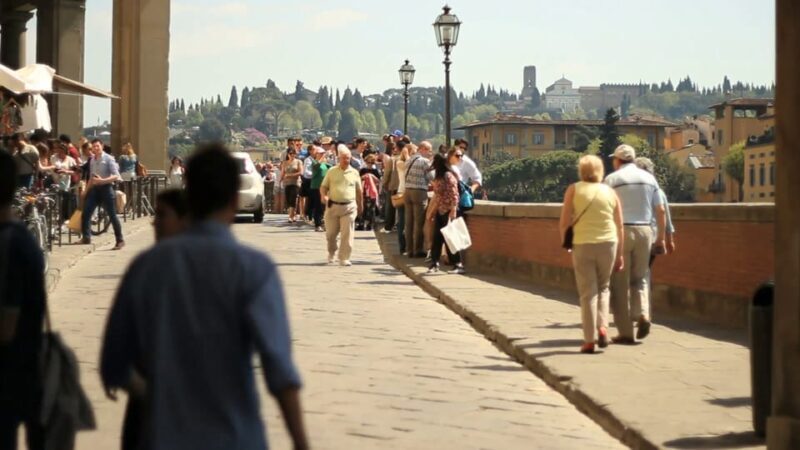 Palatina Gallery and Guided Walking Tour in Florence - FAQs