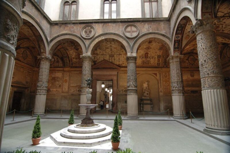 Palazzo Vecchio Small Group Tour - Authentic Experiences from Reviewers