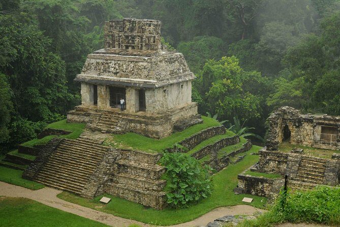 Palenque and Jungle Waterfalls from Tuxtla Gutierrez - Who Should Consider This Tour?
