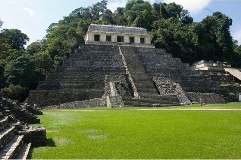 Palenque Archeological zone and Roberto Barrios Waterfalls - Who Should Consider This Tour?