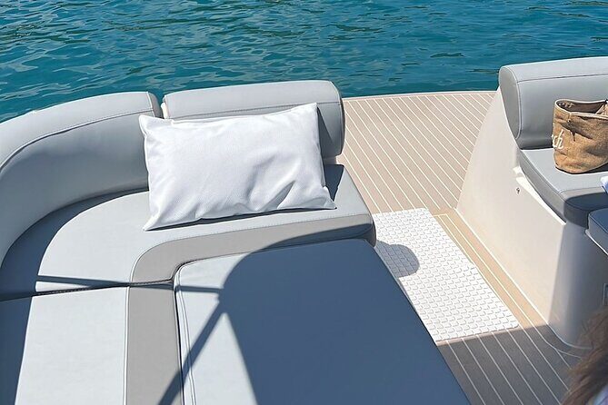 Palermo: Boat tour luxury - An In-Depth Look at the Palermo Luxury Boat Tour