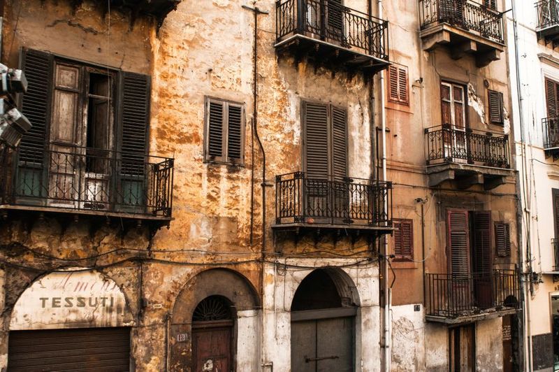 Palermo: Hop-on Hop-off Bus Tour 24-hour Ticket - Using the Sightseeing Experience App for real-time routing