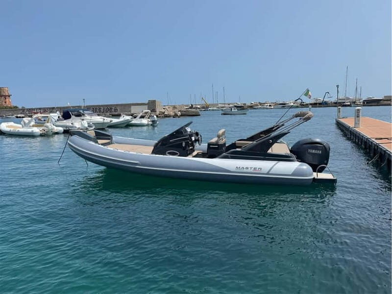 Palermo: Mondello boat party at Night with drinks and snacks - Key Points