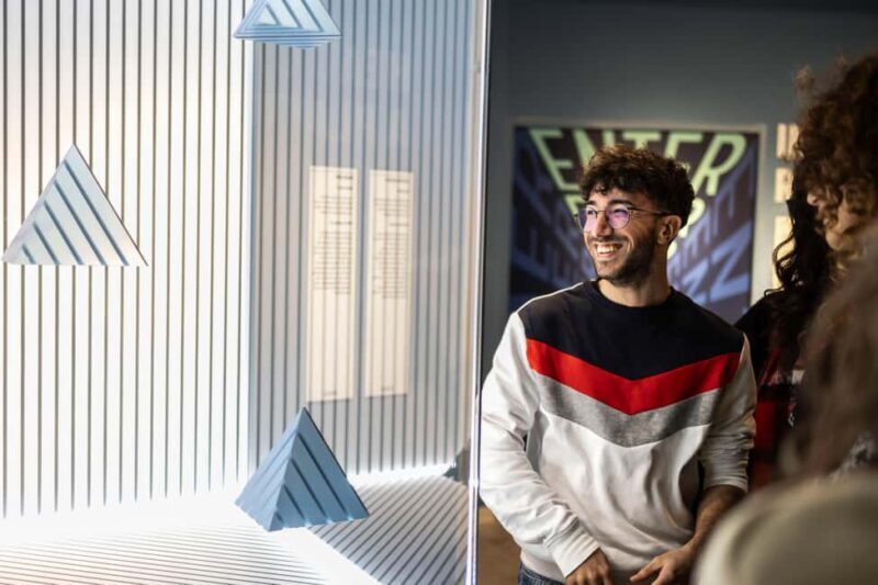 Palermo Museum of Illusions: an interactive experience for all ages - What You Can Expect from the Museum of Illusions in Palermo