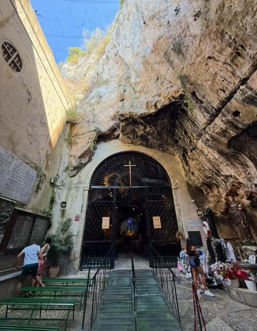 Palermo: Rotoli Cemetery and Santa Rosalia Sanctuary Tour - Who Should Consider This Tour?