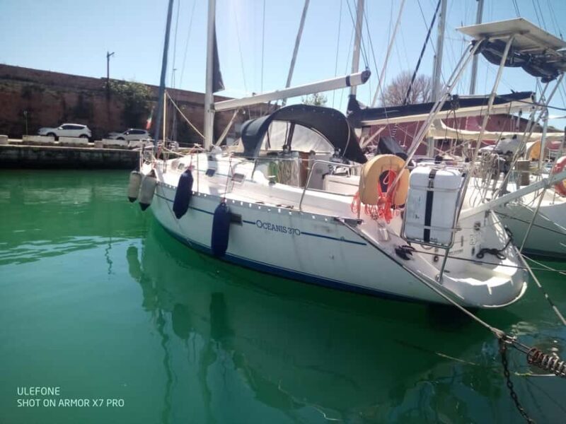 Palermo: Sea & Art: Art workshop on a sailboat - Key Points