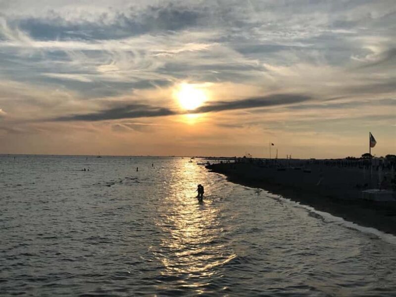 Palermo: Sunset boat tour with aperitif and local food - The Experience: What You Can Expect