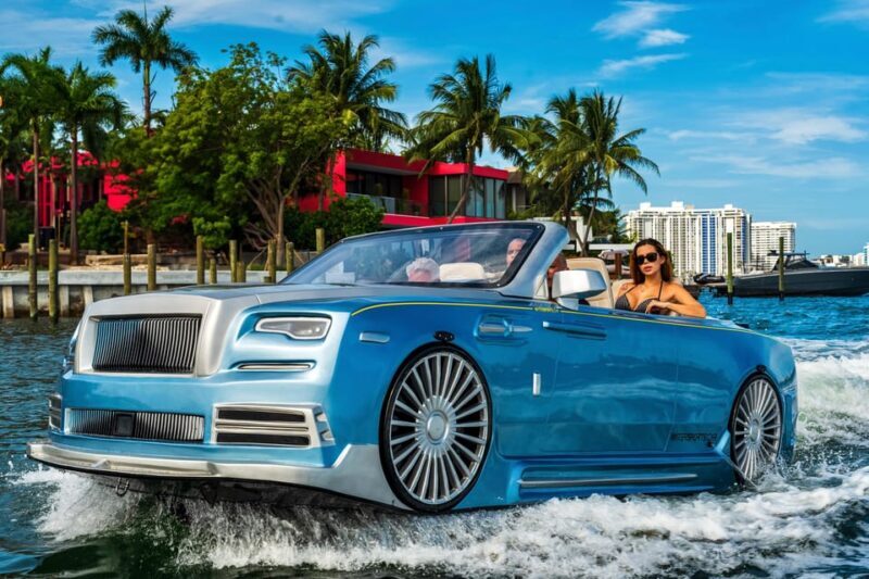 Palm Beach: Rolls Royce Jetcar Rental - Meeting Point and Check-In