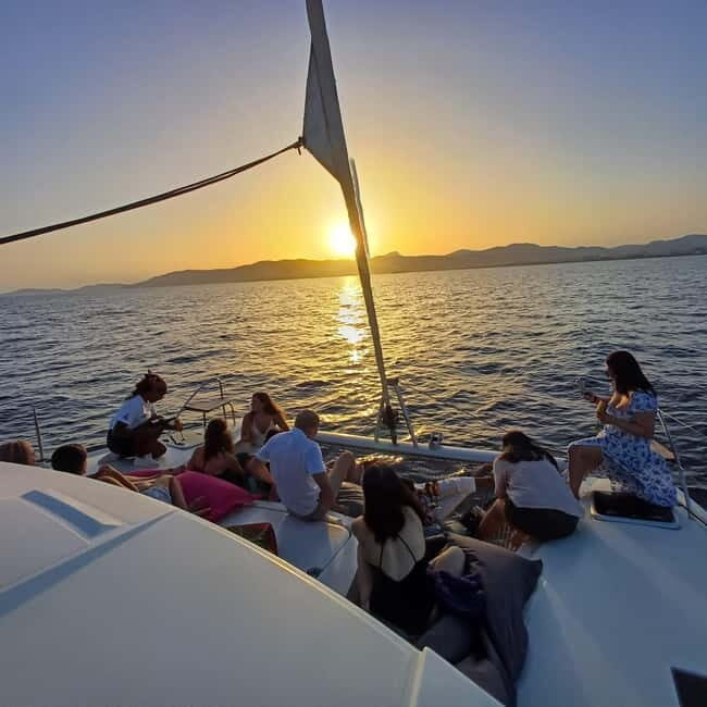 Palma: 2-Hour Sunset Catamaran Cruise with Drinks - The Real Guest Experience