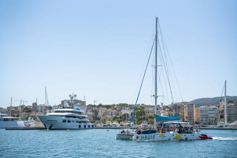 Palma de Mallorca: 5-Hour Catamaran Cruise with Lunch & Swim - FAQs