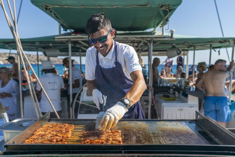 Palma de Mallorca: 5-Hour Catamaran Cruise with Lunch & Swim - Stop #2: Another Nearby Cove (Why Conditions Can Change)