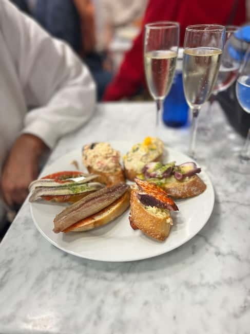 Palma de Mallorca: Private Guided Walking Tour with Tapas - Practical Tips for Your Tour