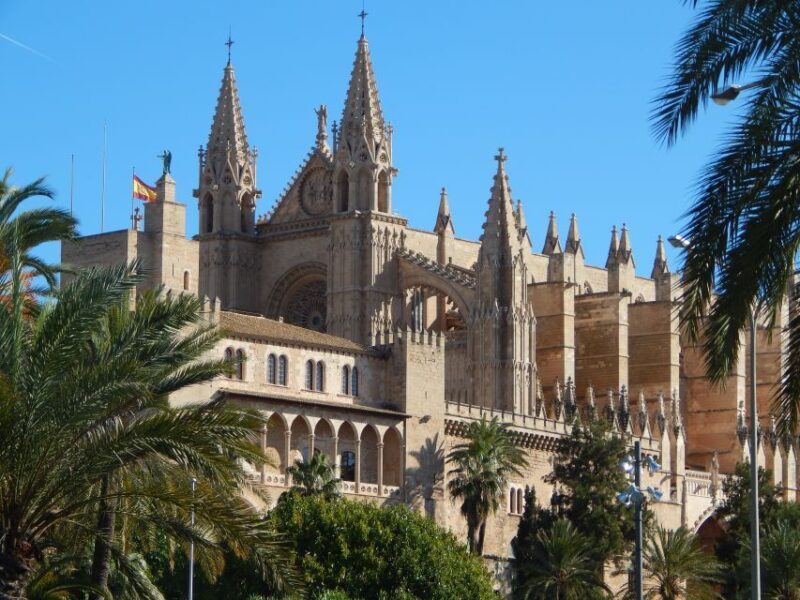 Palma: Old Town Tour & Cathedral Skip-the-Line Ticket - Practical Considerations