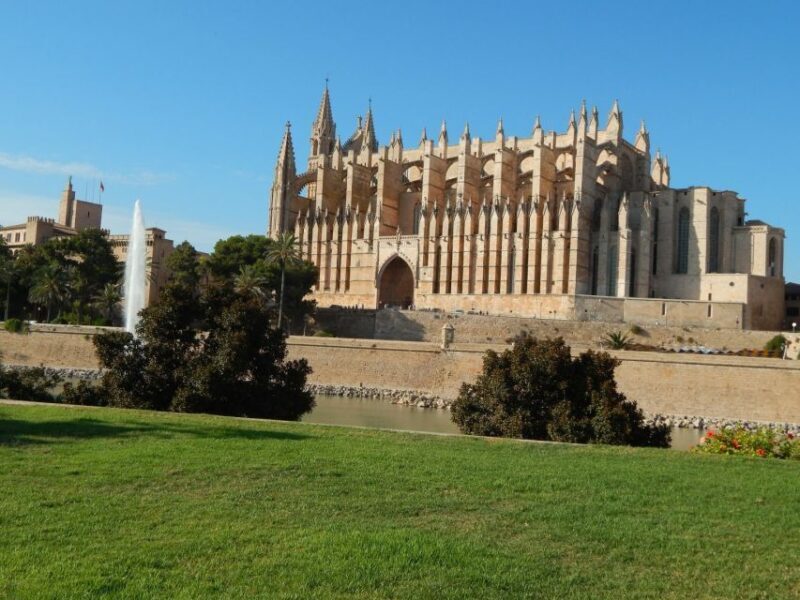 Palma: Old Town Tour & Cathedral Skip-the-Line Ticket - Who Should Consider This Tour?