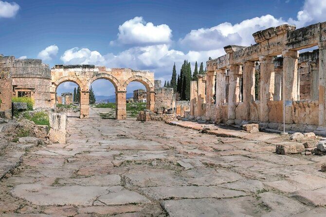 Pamukkale Hierapolis Cleopatra Pool Tour with Lunch from Antalya - An In-Depth Look at the Pamukkale Hierapolis Tour