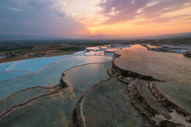 Pamukkale Small Group Tour From Izmir - The Experience and Group Size
