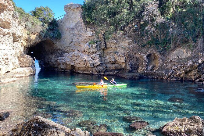 Panoramic Sorrento Kayaking Experience with Swimming & More - The Experience in Practice: What Reviewers Say