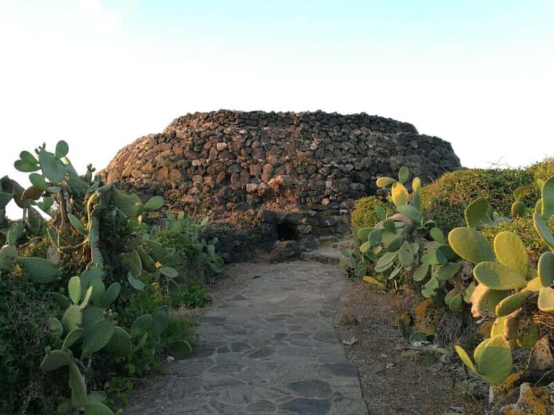 Pantelleria: Time travel trekking among prehistoric ruins - Key Points