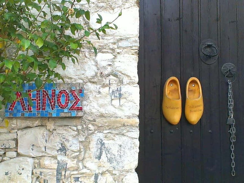 Paphos: Authentic Gourmet Tour with Wine and Food Tasting - Key Points