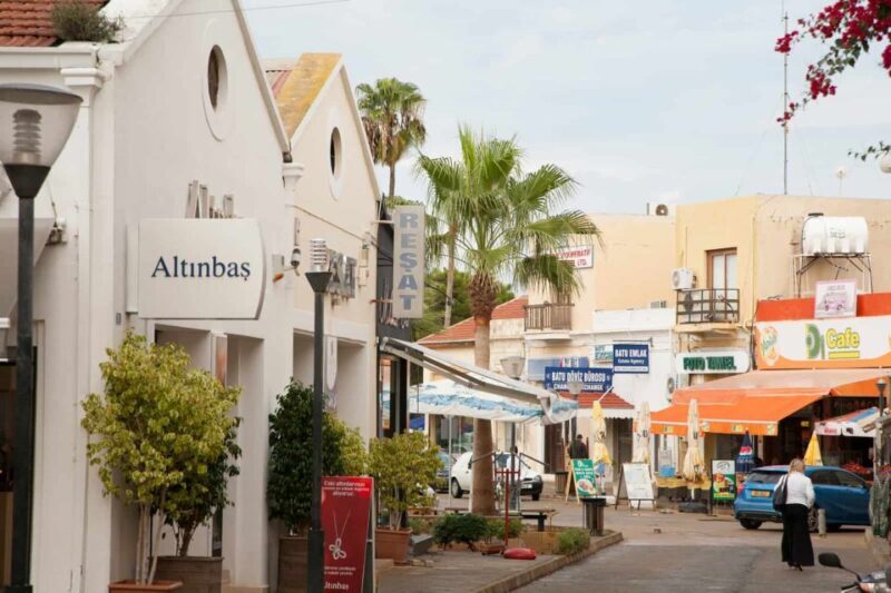 Paphos: Divided Nicosia (North Cyprus walk in) and Larnaca - The Introduction: What to Expect