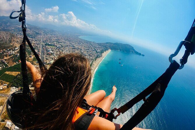 Paragliding Experience at the Peerless Cleopatra Beach - What to Expect from the Paragliding Tour