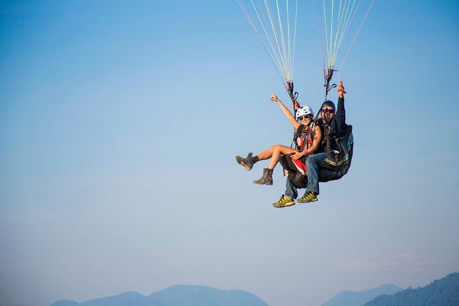Paragliding in Valle de Bravo - The Experience Breakdown