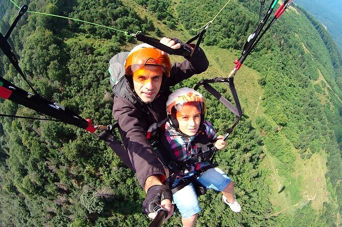 Paragliding Tandem Flight from Bunloc, Brasov - Key Points