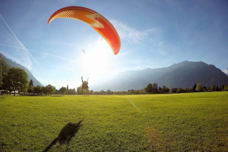 Paragliding Tandem Flight in Interlaken - Who Should Consider This?