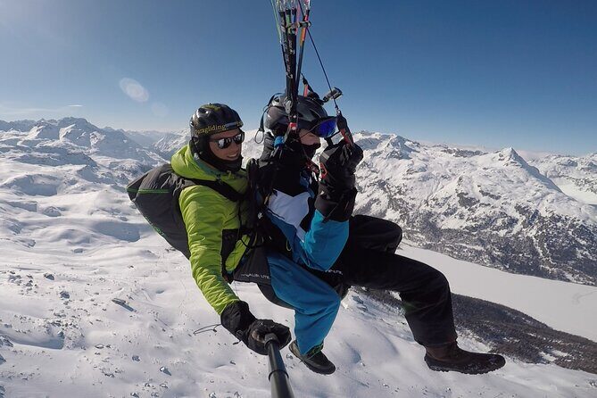 Paragliding Tandem Flights in Engadin - What to Pack and Wear