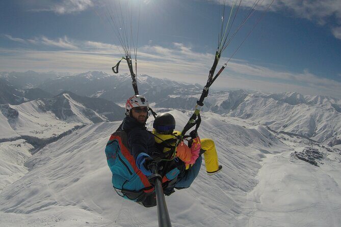 Paragliding tandem flights in Georgia - What to Expect from the Paragliding Experience
