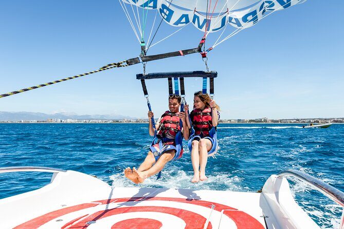 Parasailing in the Bay of Palma - What to Expect from the Parasailing Experience in Mallorca