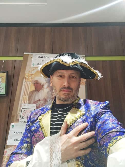 Paris: 18th-Century Makeover and Photoshoot - Key Points