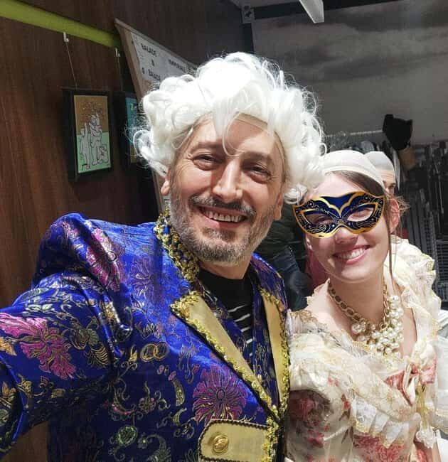 Paris: 18th-Century Makeover and Photoshoot - Who Is This Experience Best For?