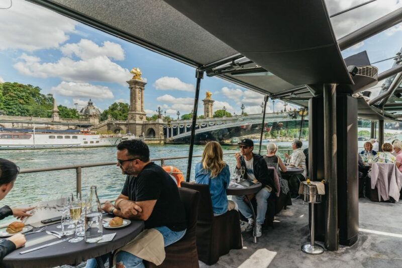 Paris: 2-Hour River Seine Lunch Cruise with 3-course-menu - The Sum Up