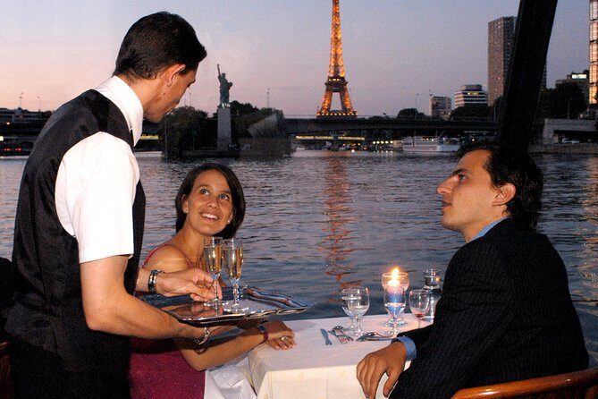 Paris 3-Course Gourmet Dinner and Sightseeing Seine River Cruise - Landmark Stops and Sightseeing