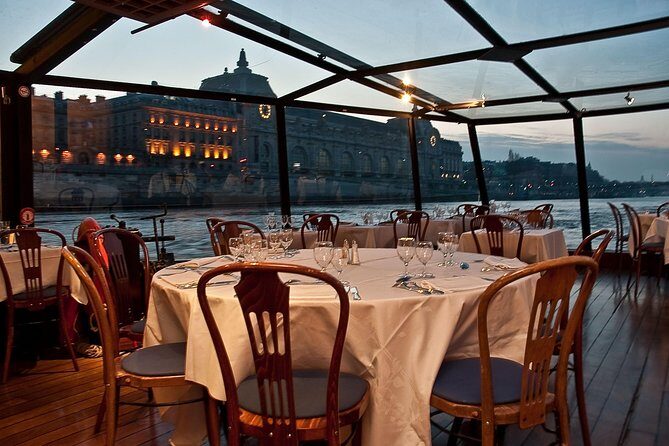 Paris 3-Courses Gourmet Dinner Seine River Cruise with Champagne - Views and Atmosphere: What Youll Take Away
