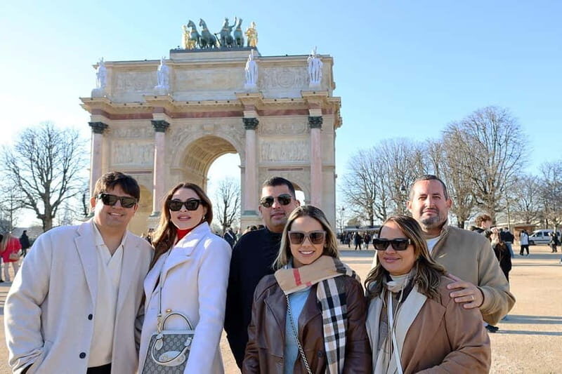 Paris: 6-hour PRIVATE tour in a van - photoshoot included - Who Should Consider This Tour?