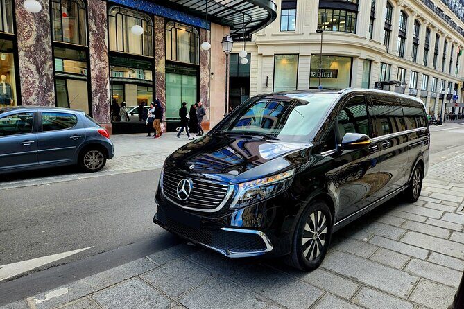 Paris Airport Transfer Service - Who Is This Transfer Service Best For?