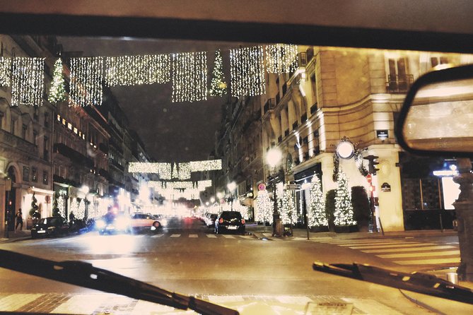 Paris and Montmartre 2CV Tour by Night with Champagne - Stop 2: Notre-Dame de Paris Viewing (Free Entrance Not Required)
